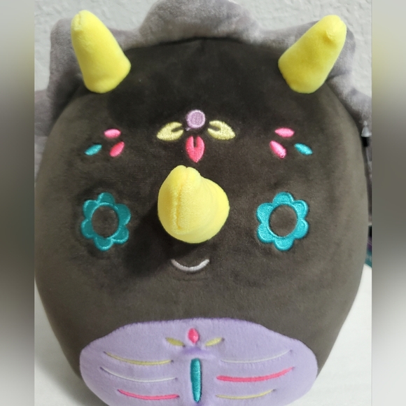 Tetero, Triceratops, Day of the Dead Squishmallows, 8" - Picture 6 of 9